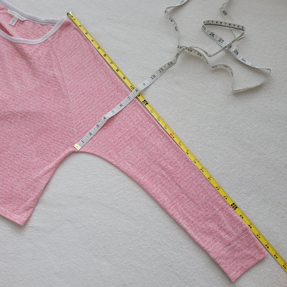 Victoria's Secret | Split Back Active Tee Pink like new Small EUC - Picture 5 of 14